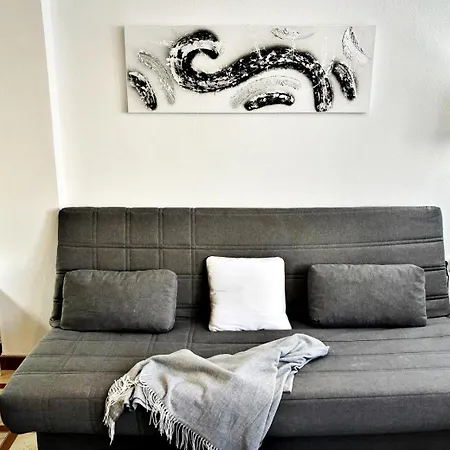 Apartment Holibai, Mencer, Playa America Al Lado Del Mar