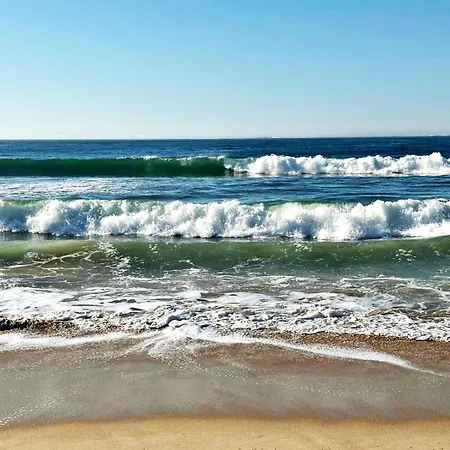 Holibai, Mencer, Playa America Al Lado Del Mar Nigran