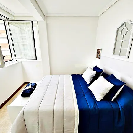 Holibai, Mencer, Playa America Al Lado Del Mar Apartment